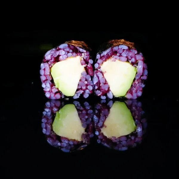 MAKI Arroz venere aguacate (8u)